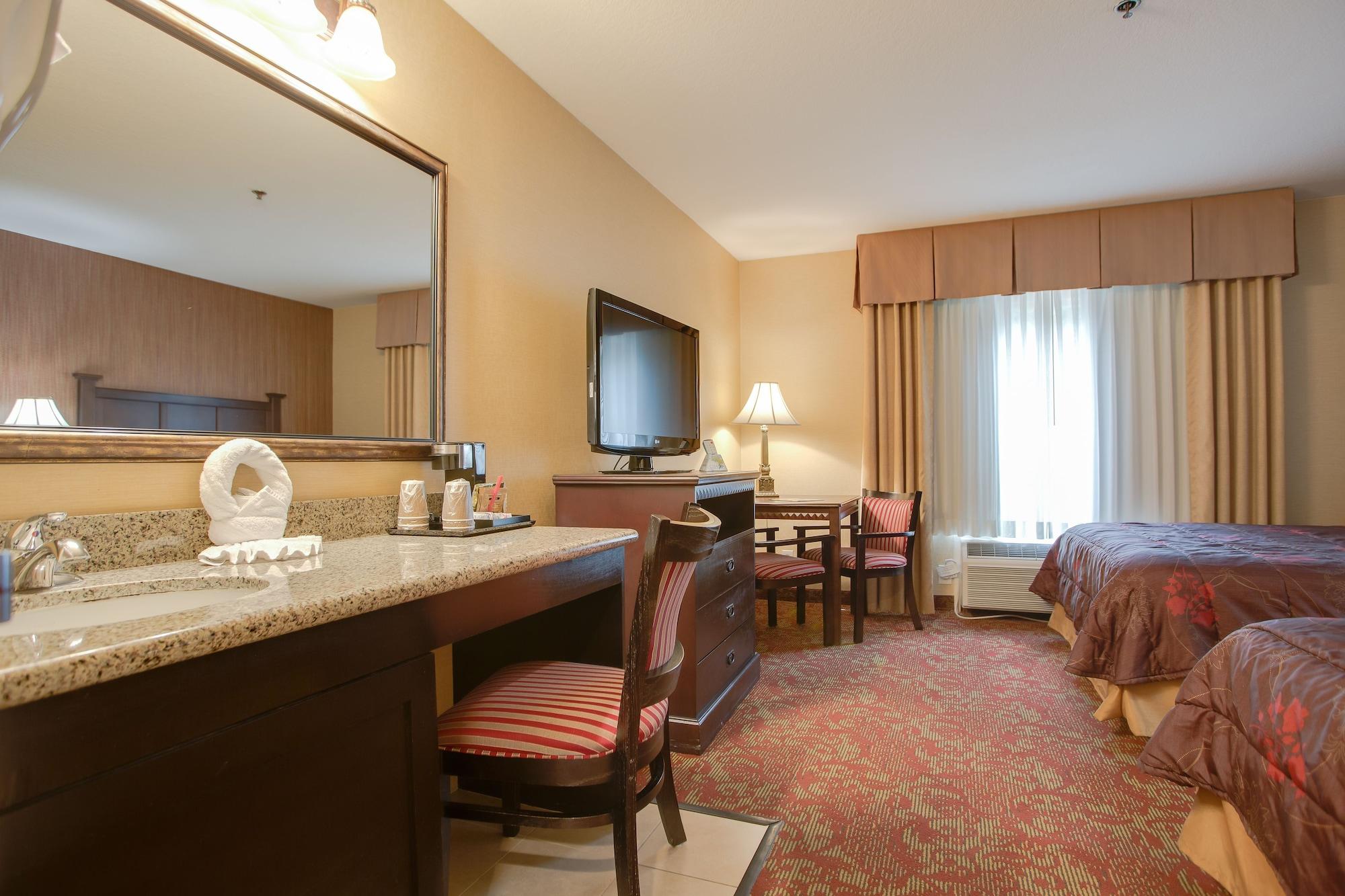 Castle Inn And Suites Anaheim Eksteriør billede