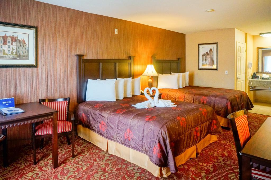Castle Inn And Suites Anaheim Eksteriør billede
