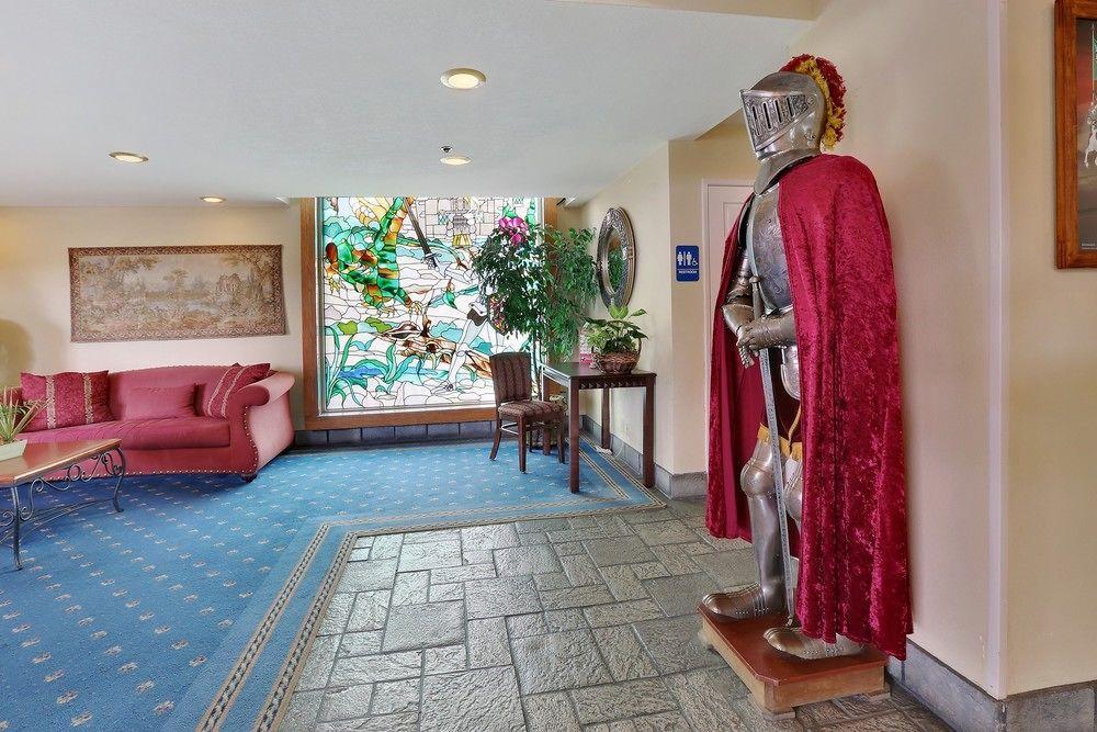 Castle Inn And Suites Anaheim Eksteriør billede